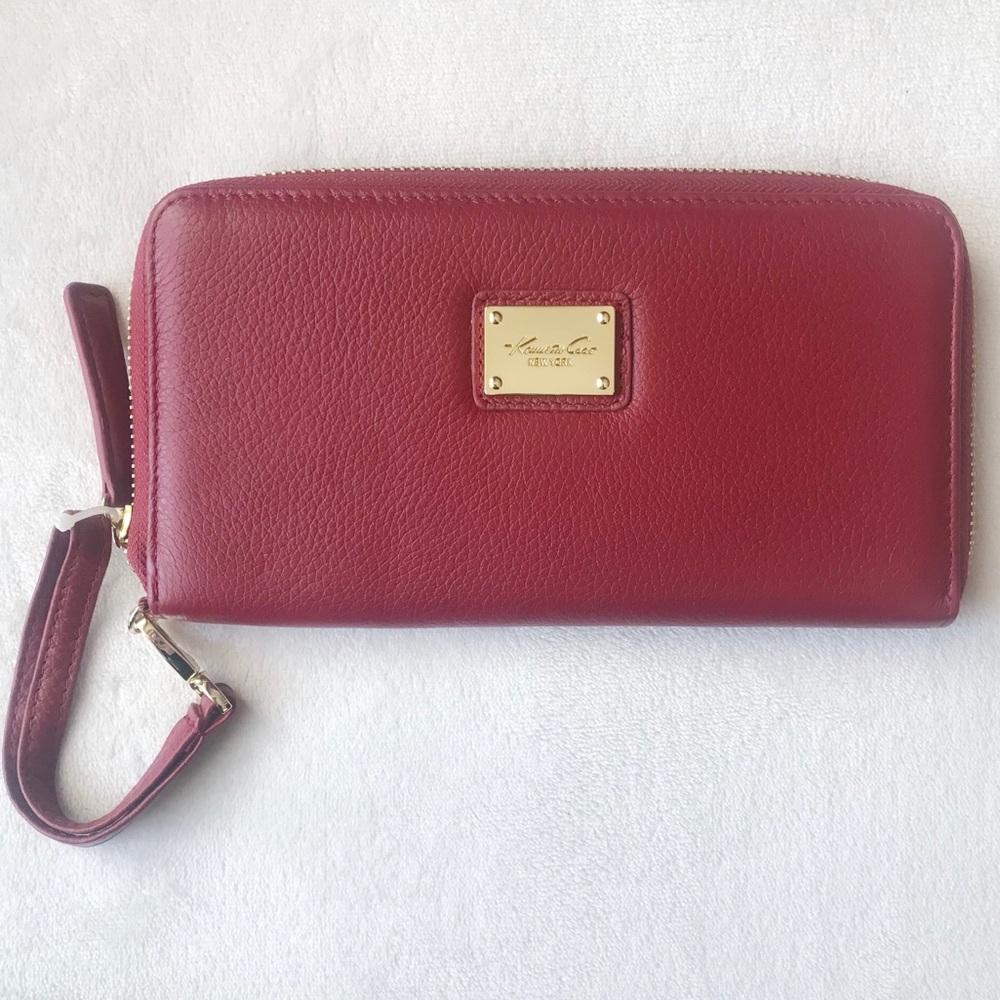 NWT Kenneth Cole New York Zip Around Wallet
